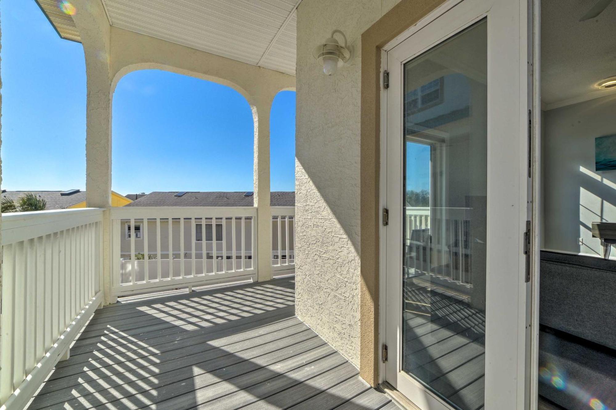 Sunny Pcb Home With Balcony Steps To The Beach! Panama City Beach Bagian luar foto